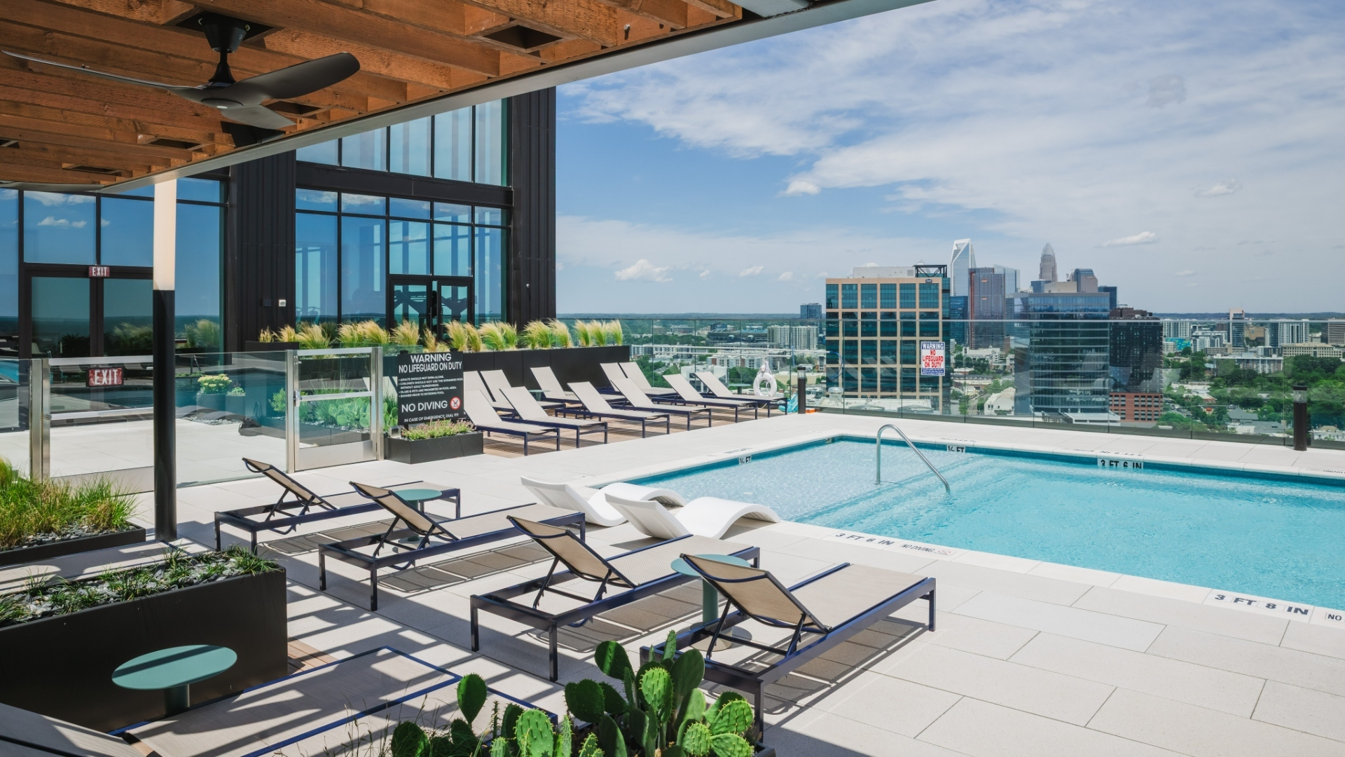 Linea-Luxury-Pool-Charlotte-North-Carolina