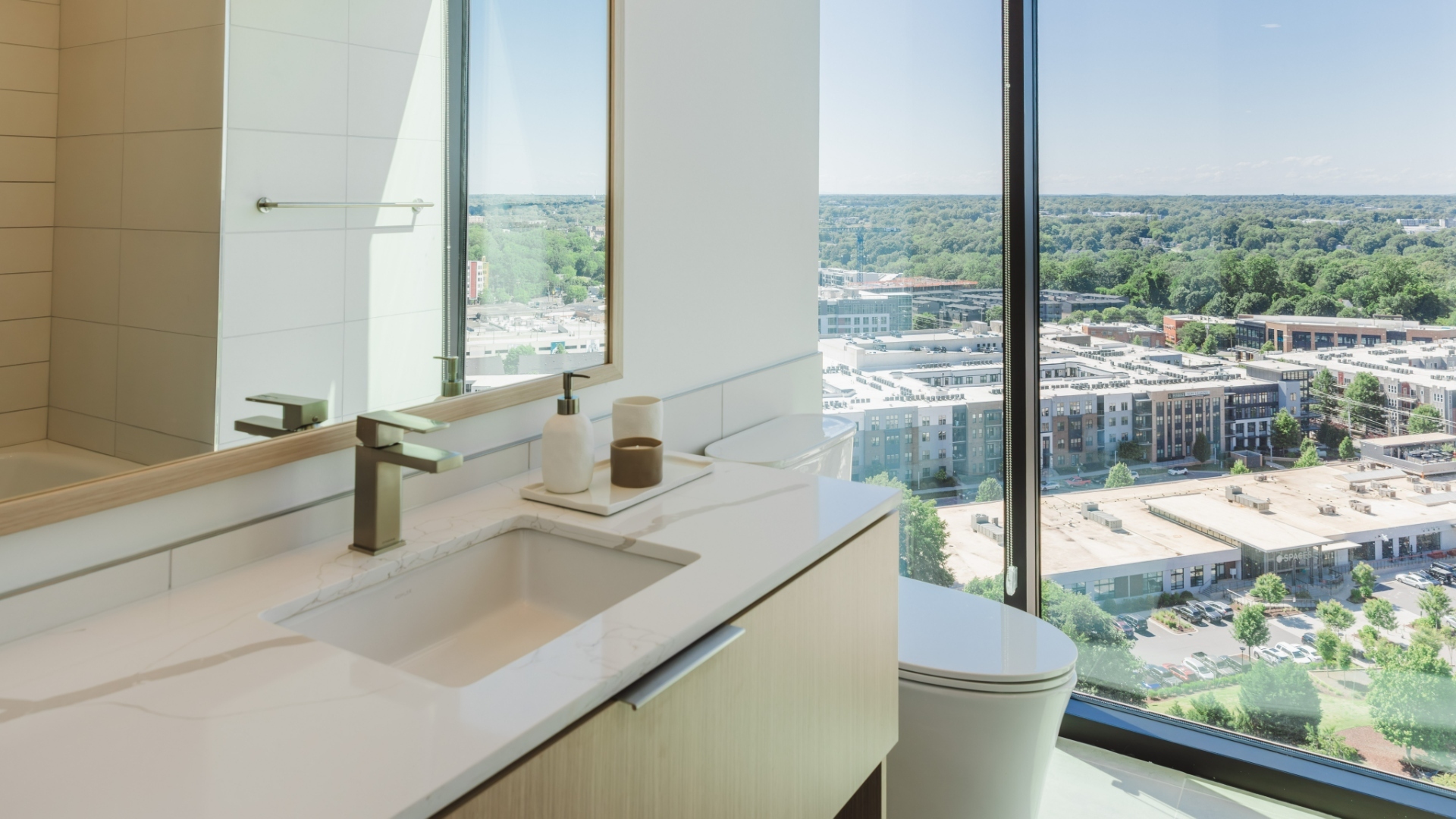 Linea-Luxury-Apartment-Bathroom-Charlotte-North-Carolina