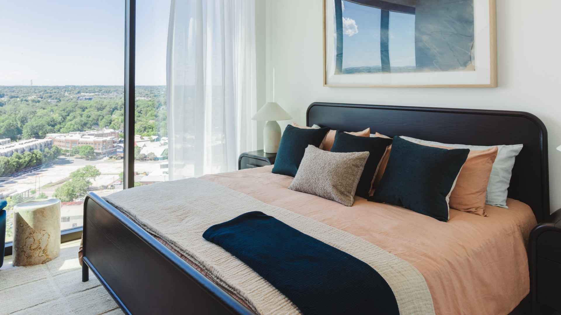 Linea-Luxury-Apartment-Bedroom-Charlotte-North-Carolina