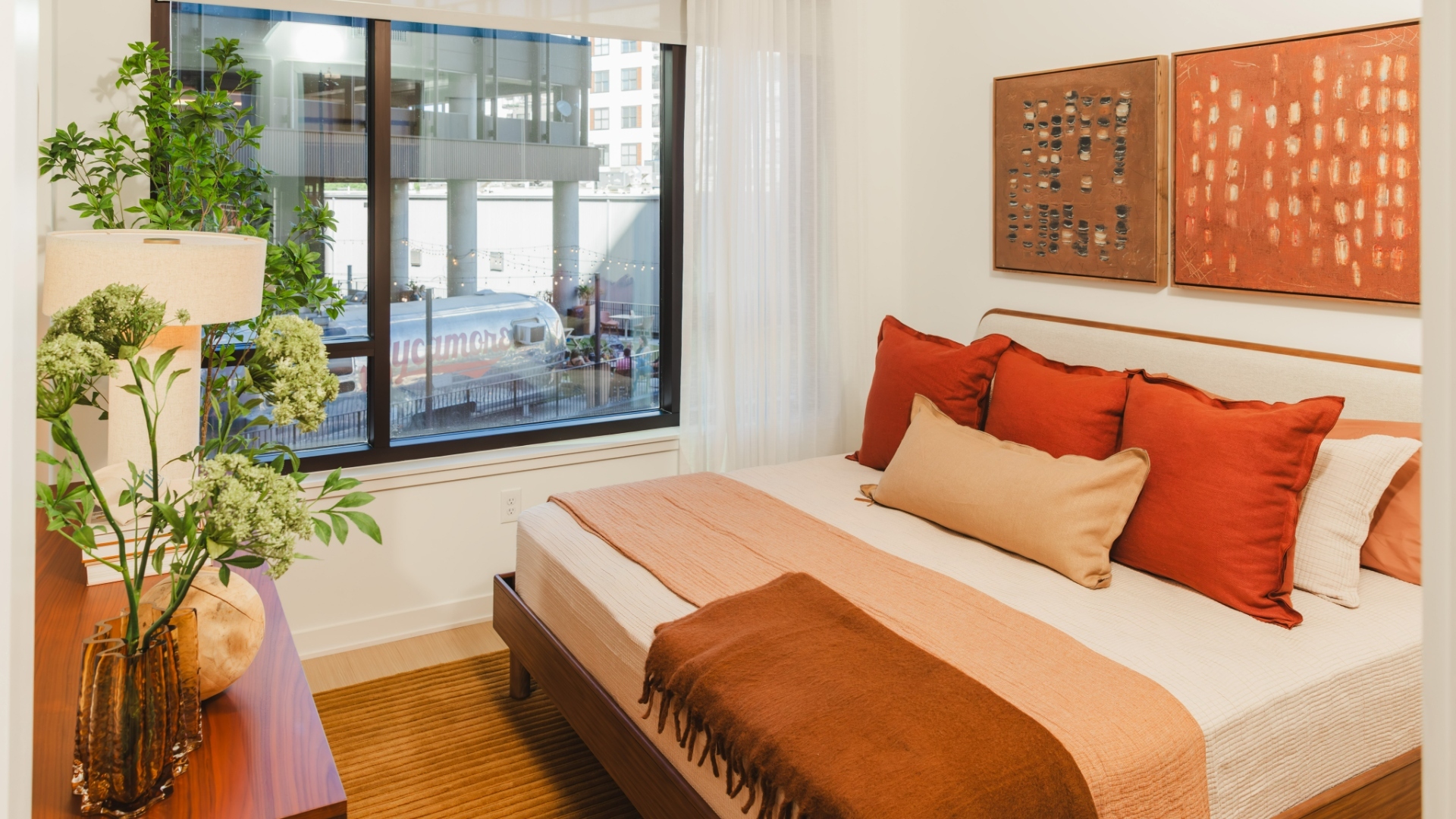 Linea-Luxury-Apartment-Bedroom-Charlotte-North-Carolina