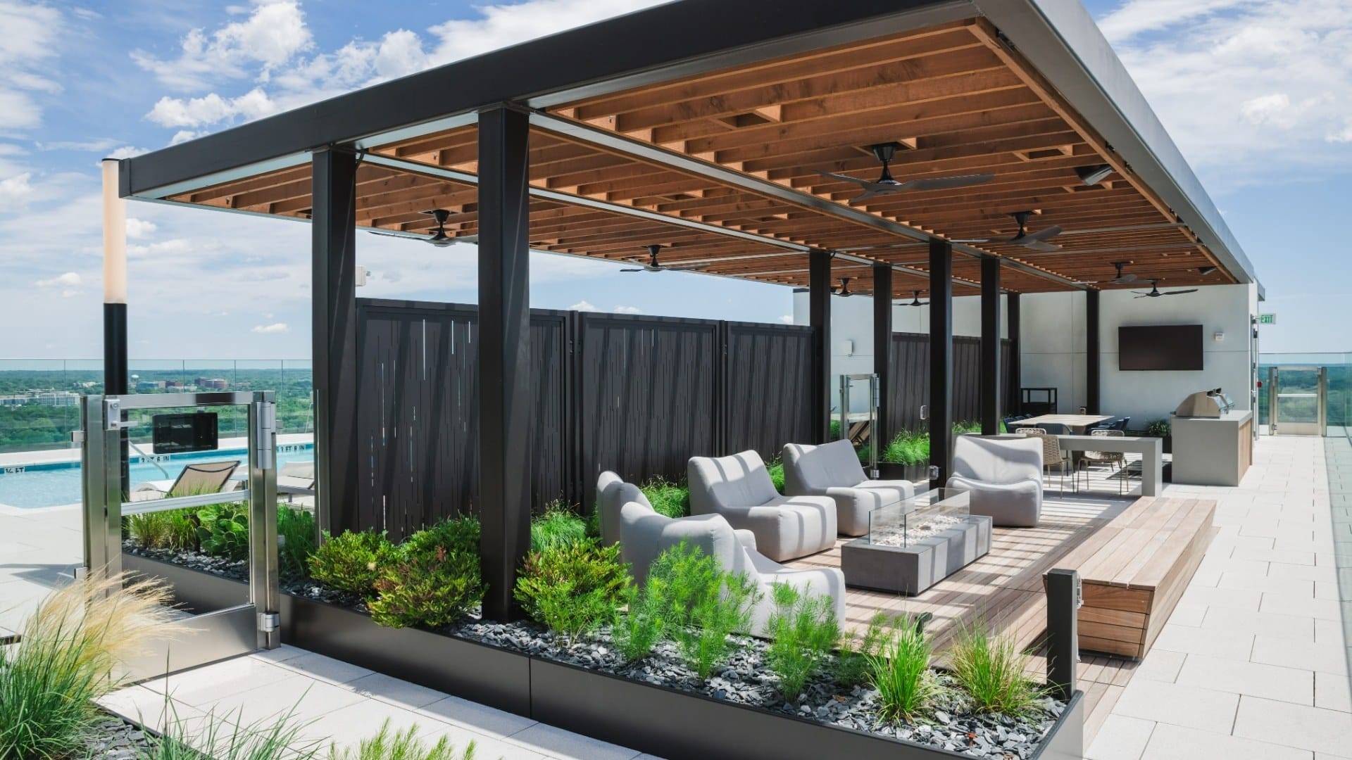 Linea-Luxury-Rooftop-Charlotte-North-Carolina