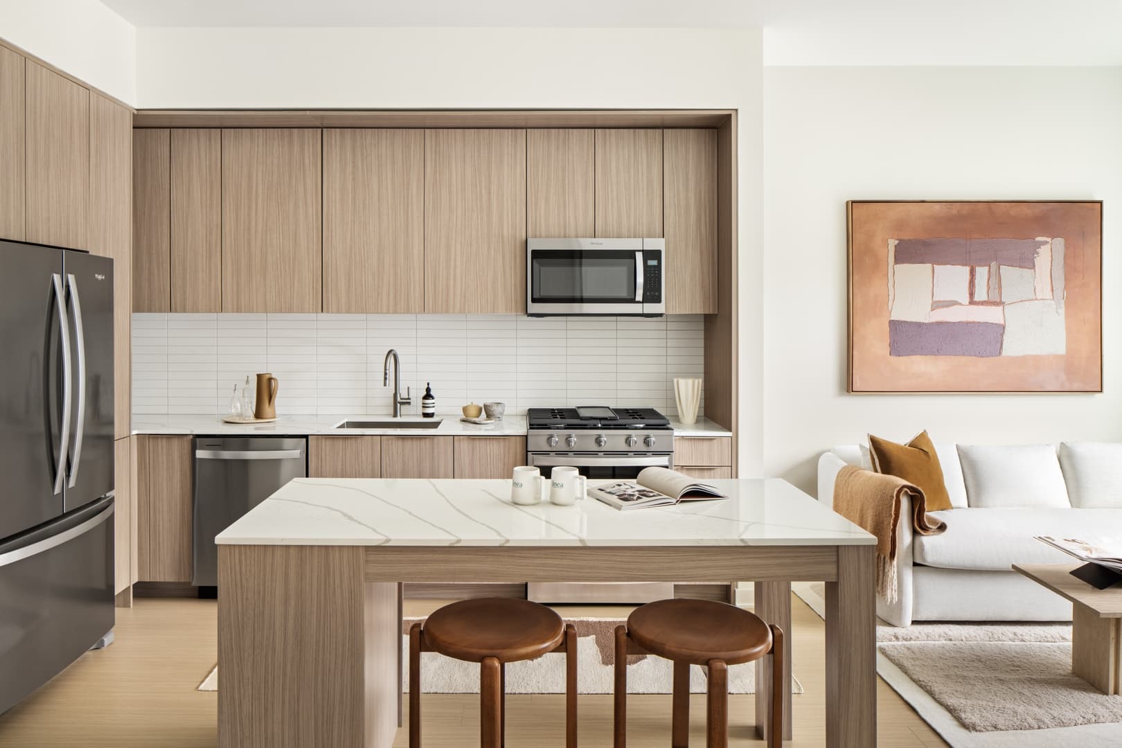 Linea-Luxury-Apartment-Kitchen-Charlotte-North-Carolina
